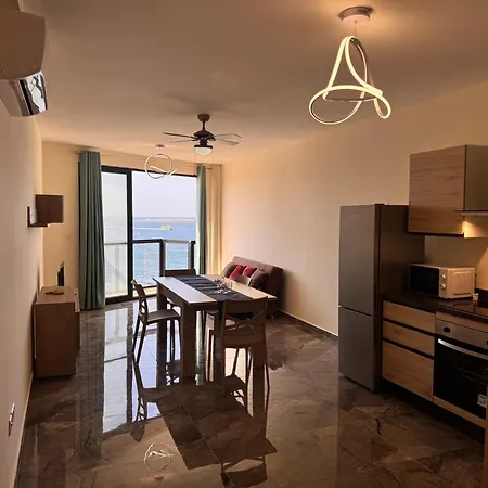 New 1 Bedroom Oceanfront By Mabeli * 圣保罗湾城