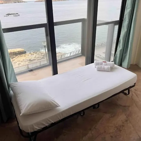 New 1 Bedroom Oceanfront By Mabeli * 圣保罗湾城